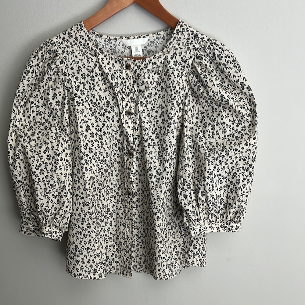 H&M Floral Print Women's Top - Black and White
